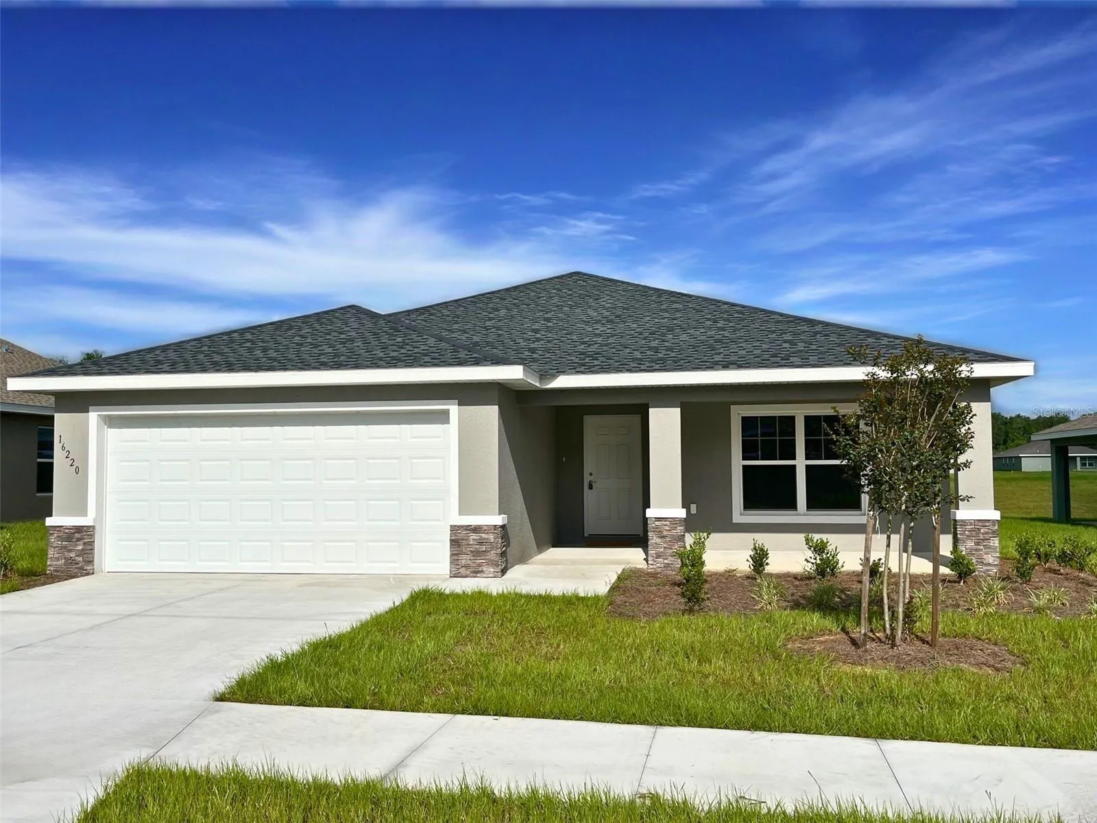 MODEL HOME