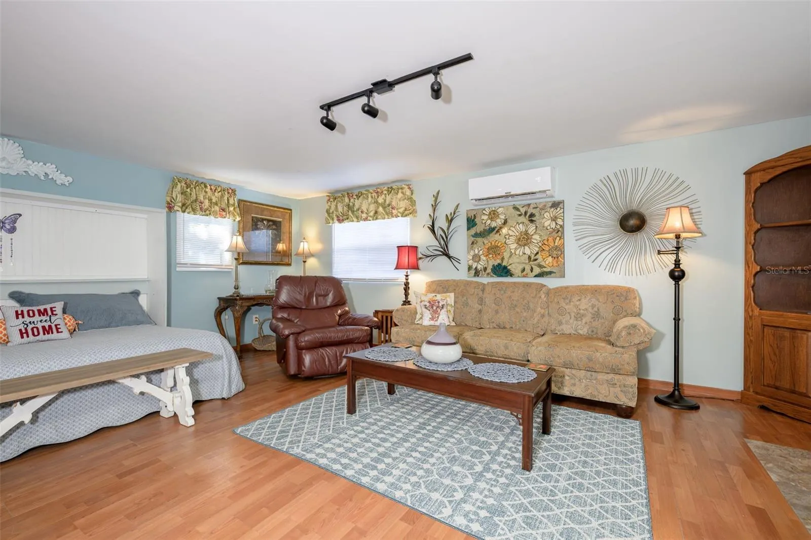 mother-in-law/cottage