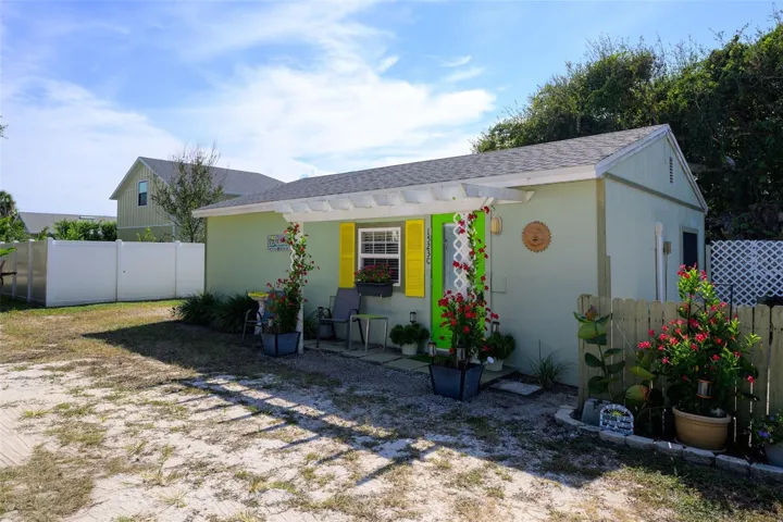 mother-in-law/cottage