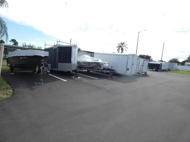 RV &amp; Boat Parking