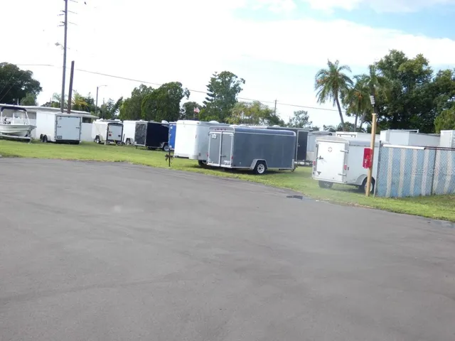 RV &amp; Boat Parking