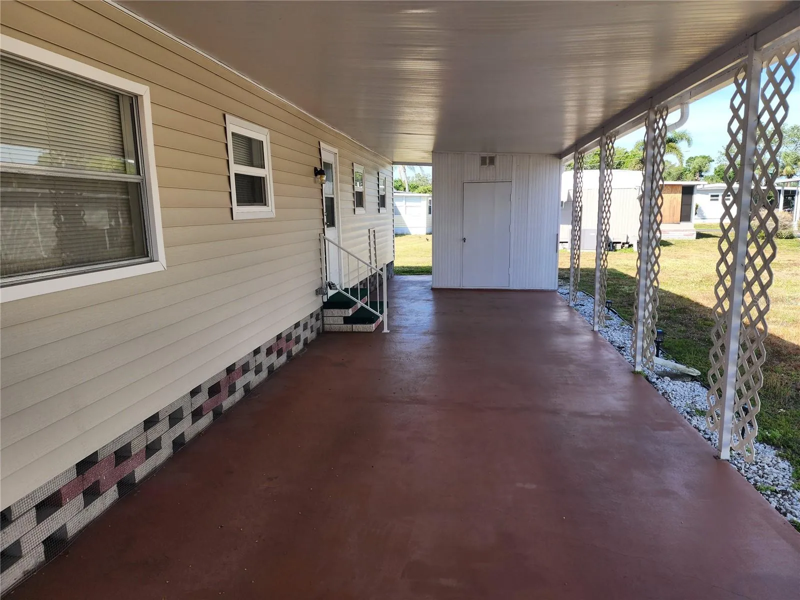NIce Carport