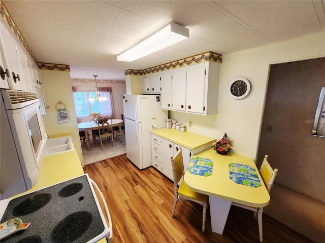 Breakfast Bar