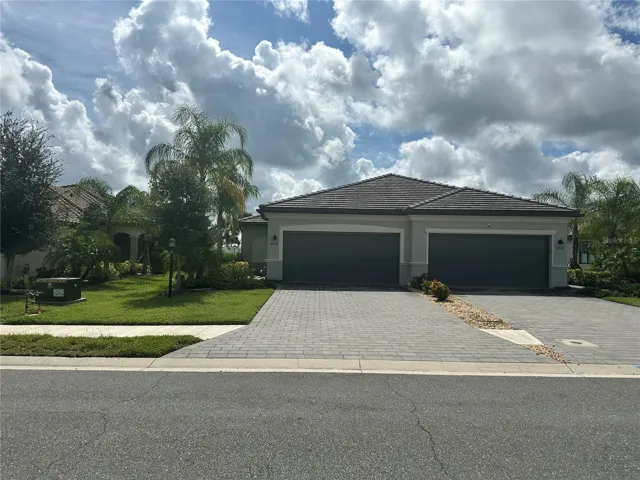Front view of villa left side