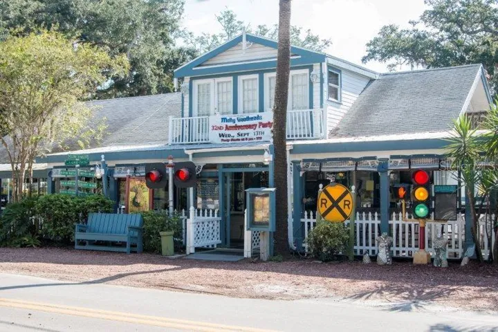 An Ozona institution, Molly Goodhead’s has been part of the neighborhood’s quirky, casual Old Florida character for decades.