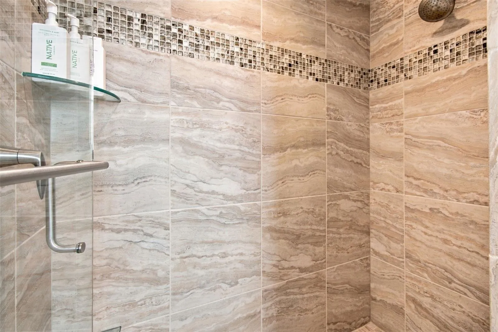 Ensuite shower