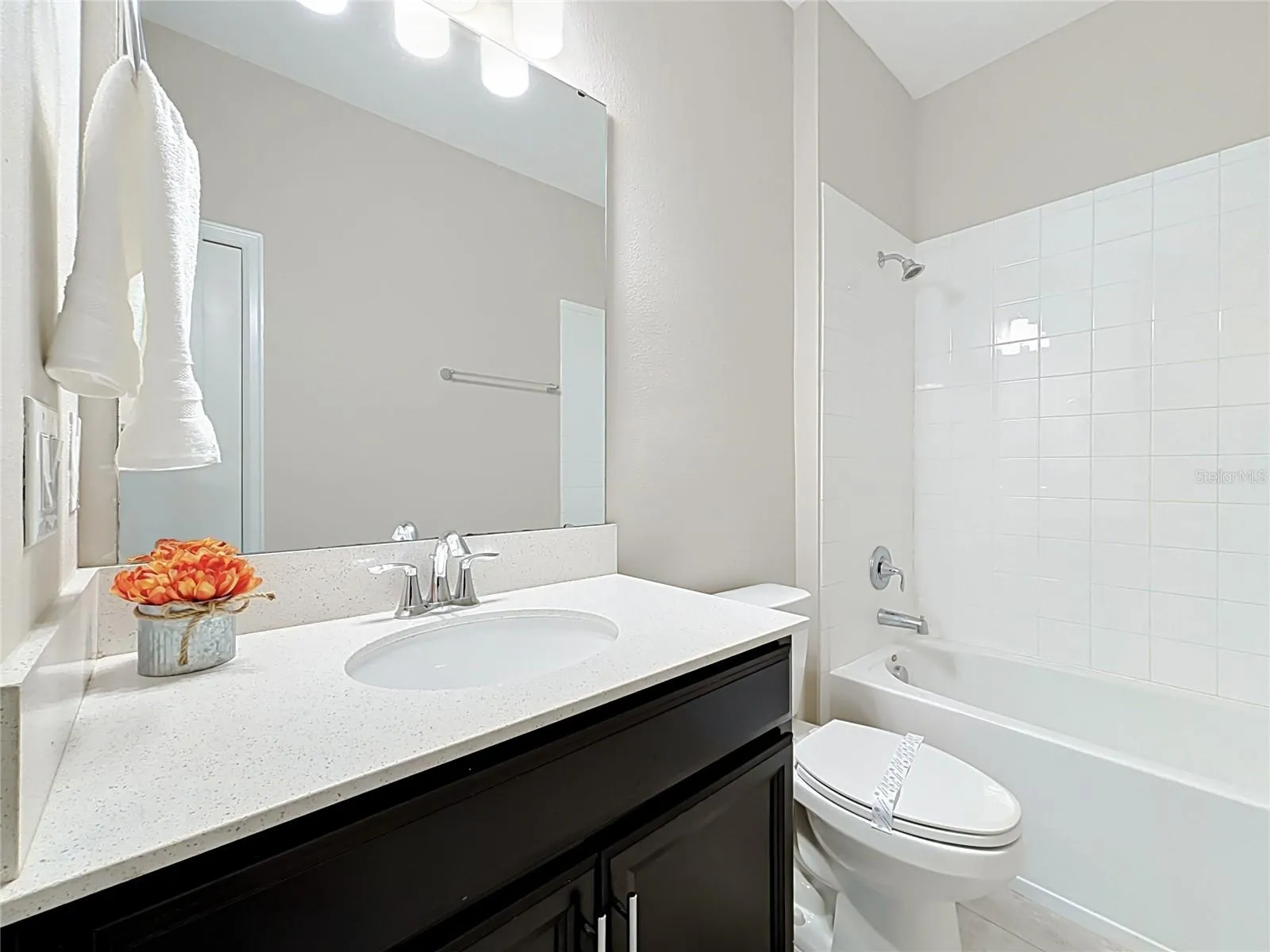 2nd Bathroom