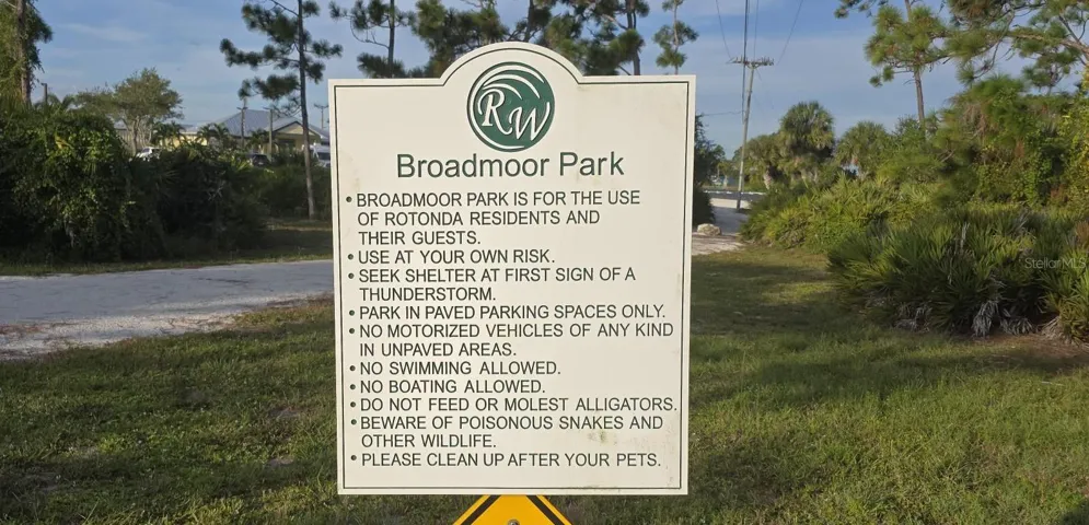 Broadmoor Park behind home...