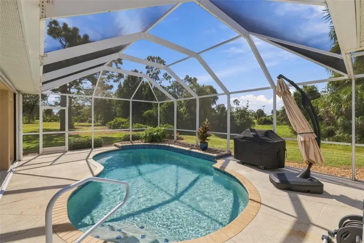 Your Private Swimming Pool....