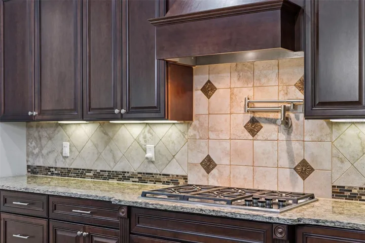 Gas Cooktop with Pot Filler