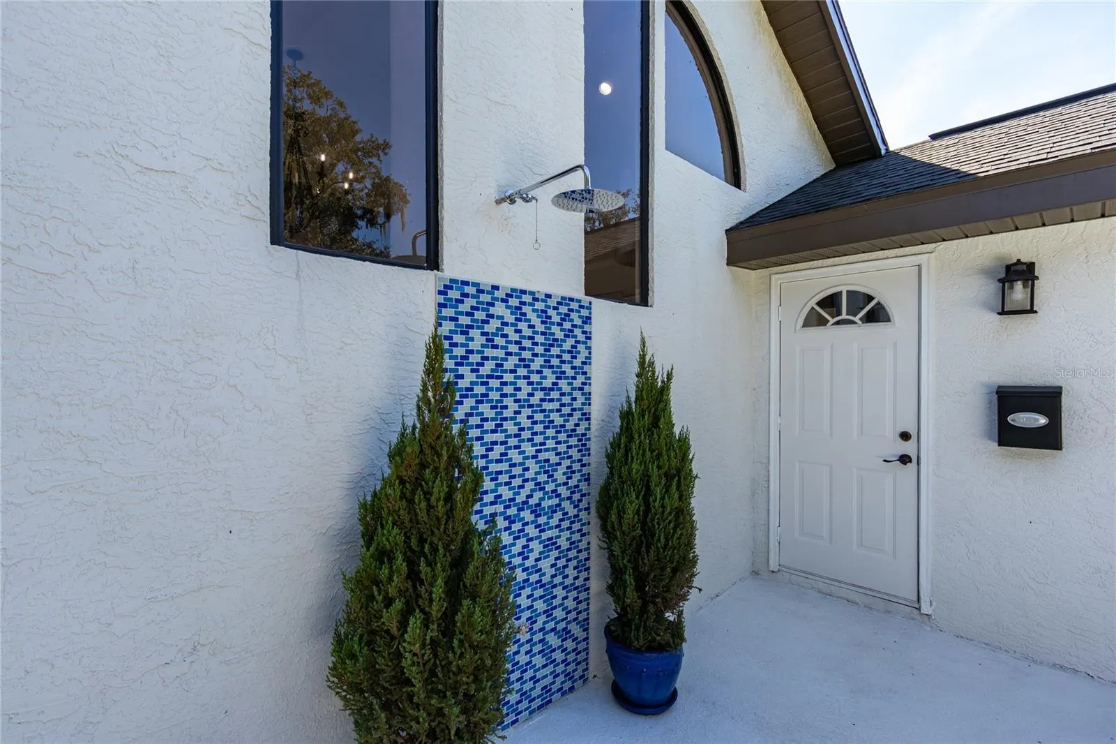 Exterior private entry to in-law suite!
