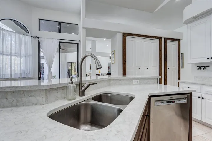 Stainless appliances!