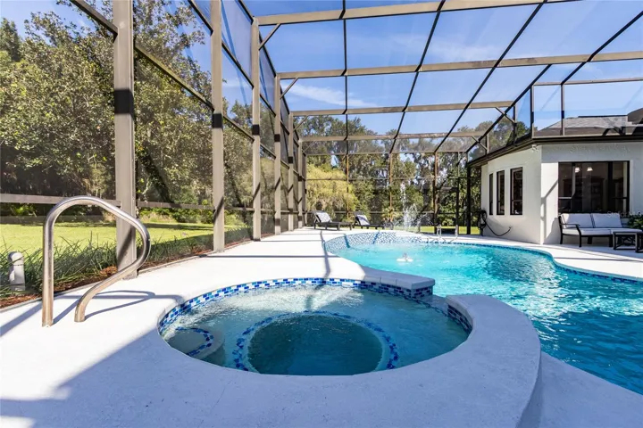 Spa/pool combo!