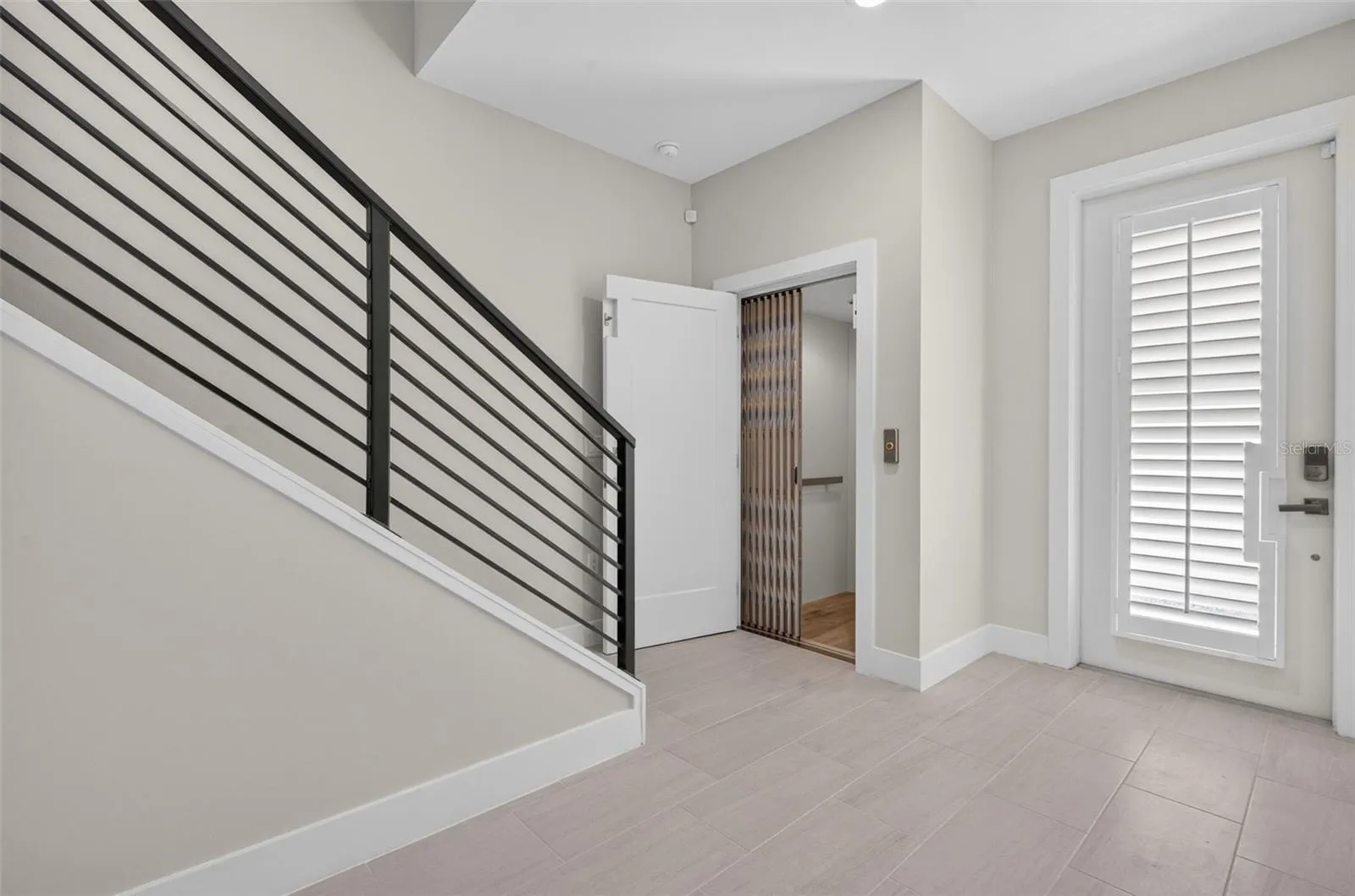 Foyer-Private Elevator