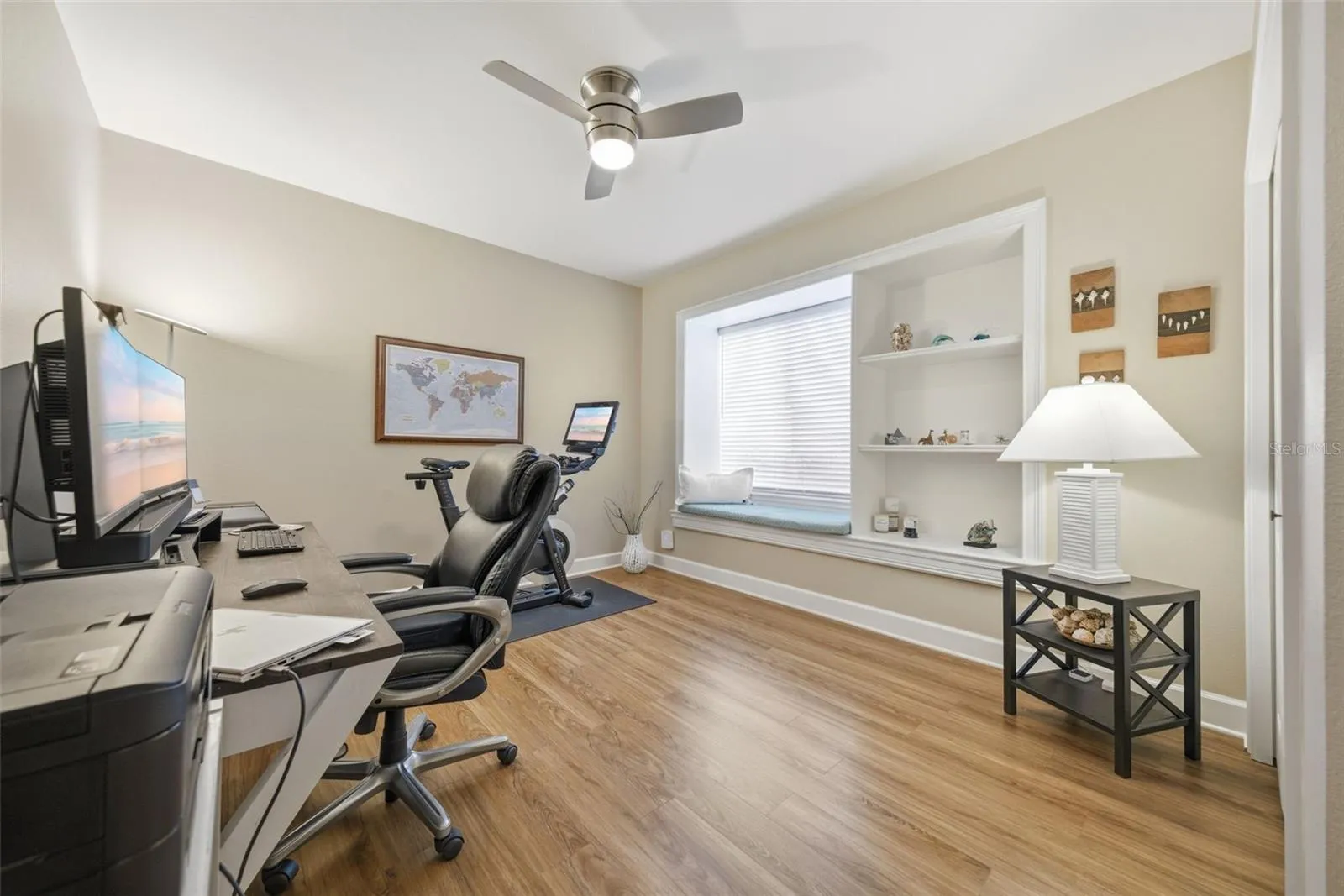 2nd bedroom