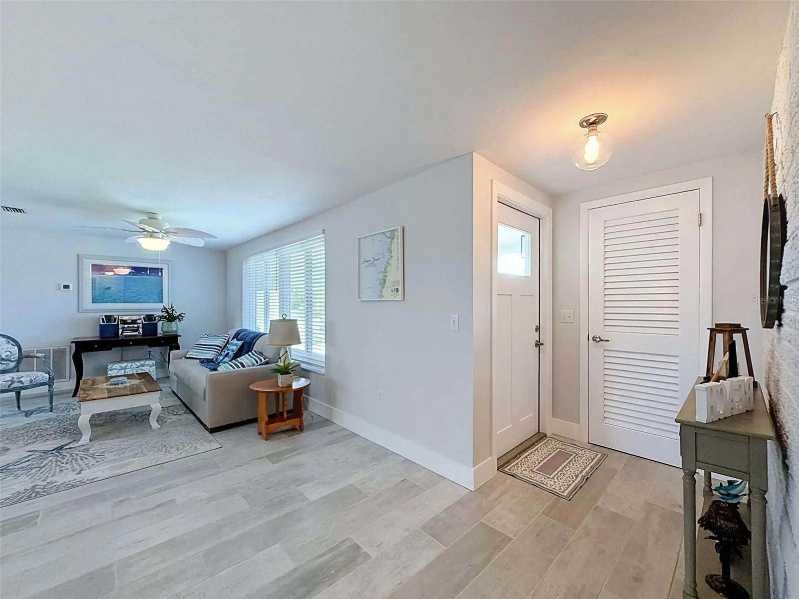 THIS HOME IS LIGHT AND BRIGHT!