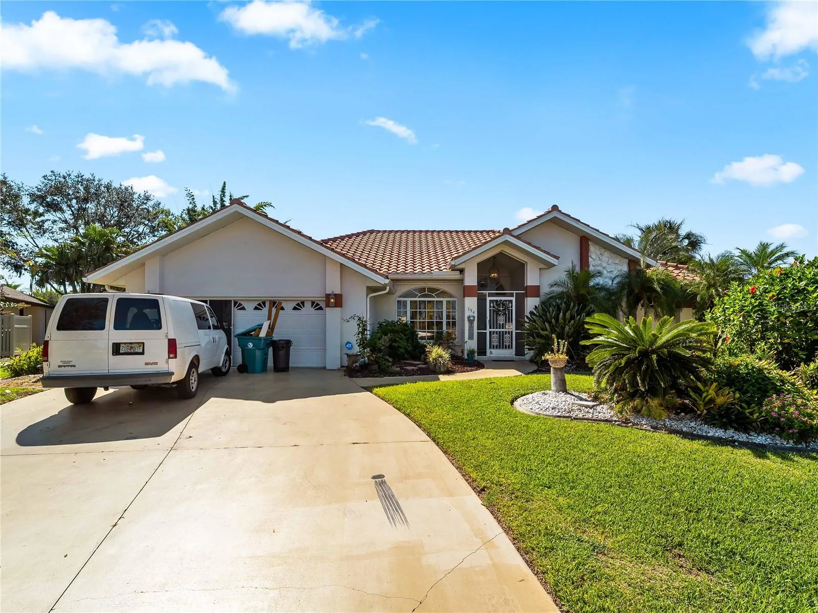 FrontExterior_134TocopillaStreet_PuntaGorda_CurbAppeal_Daylight.jpg