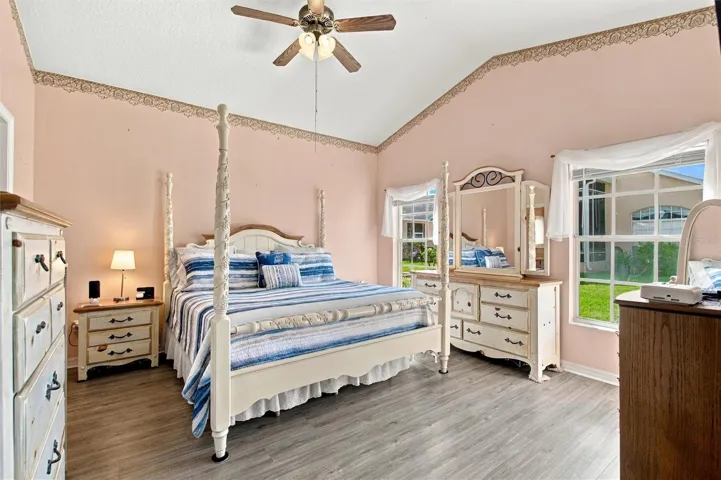 Primary en suite bedroom in back of house