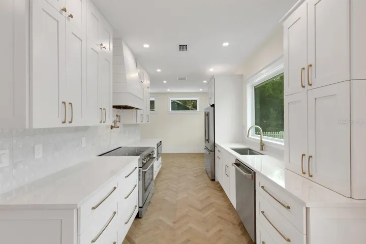Gourmet Kitchen