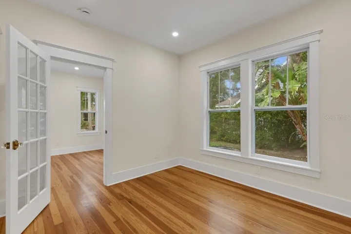 Office / 3rd Bedroom