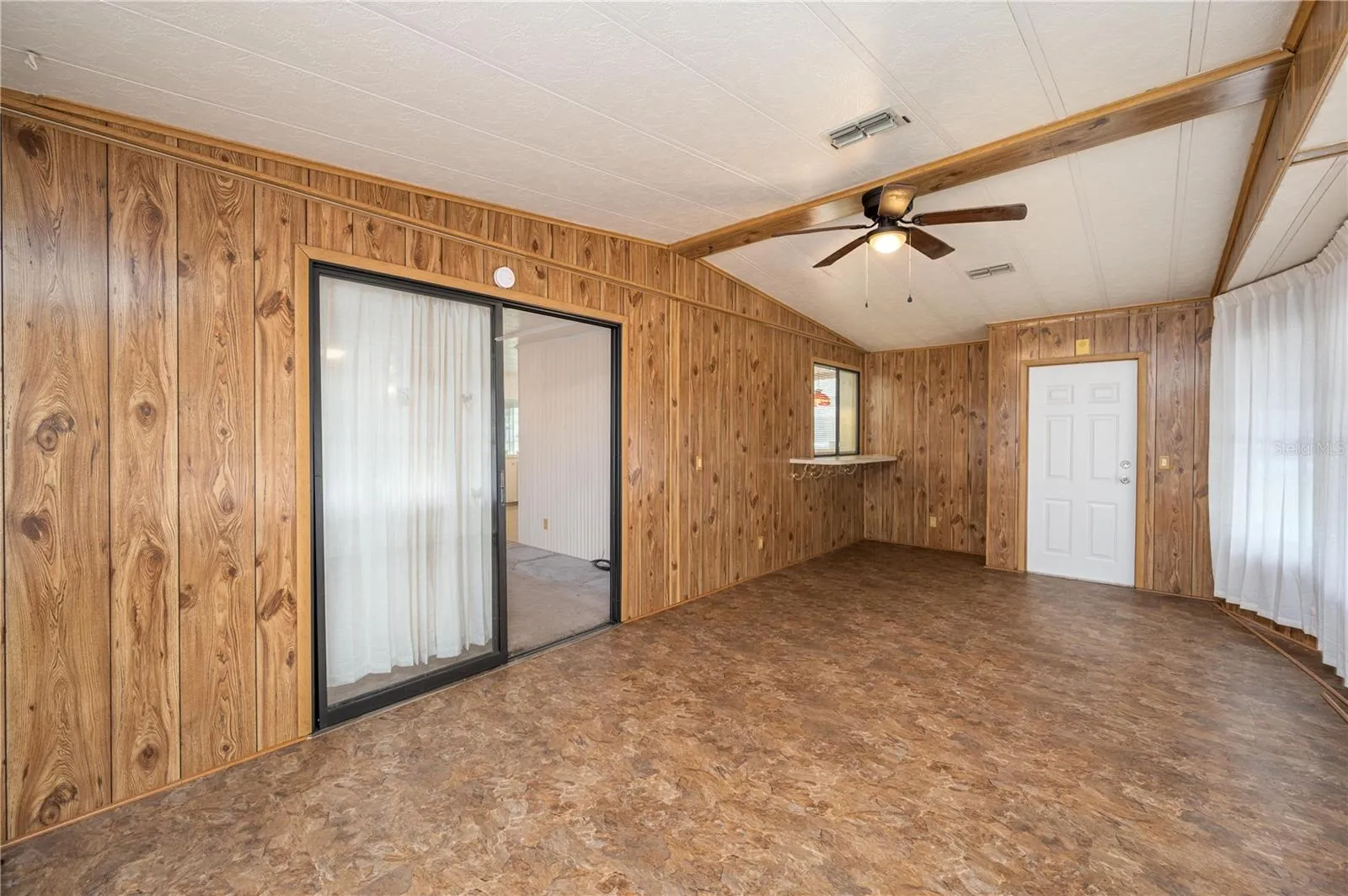 View 1 - Bonus Room