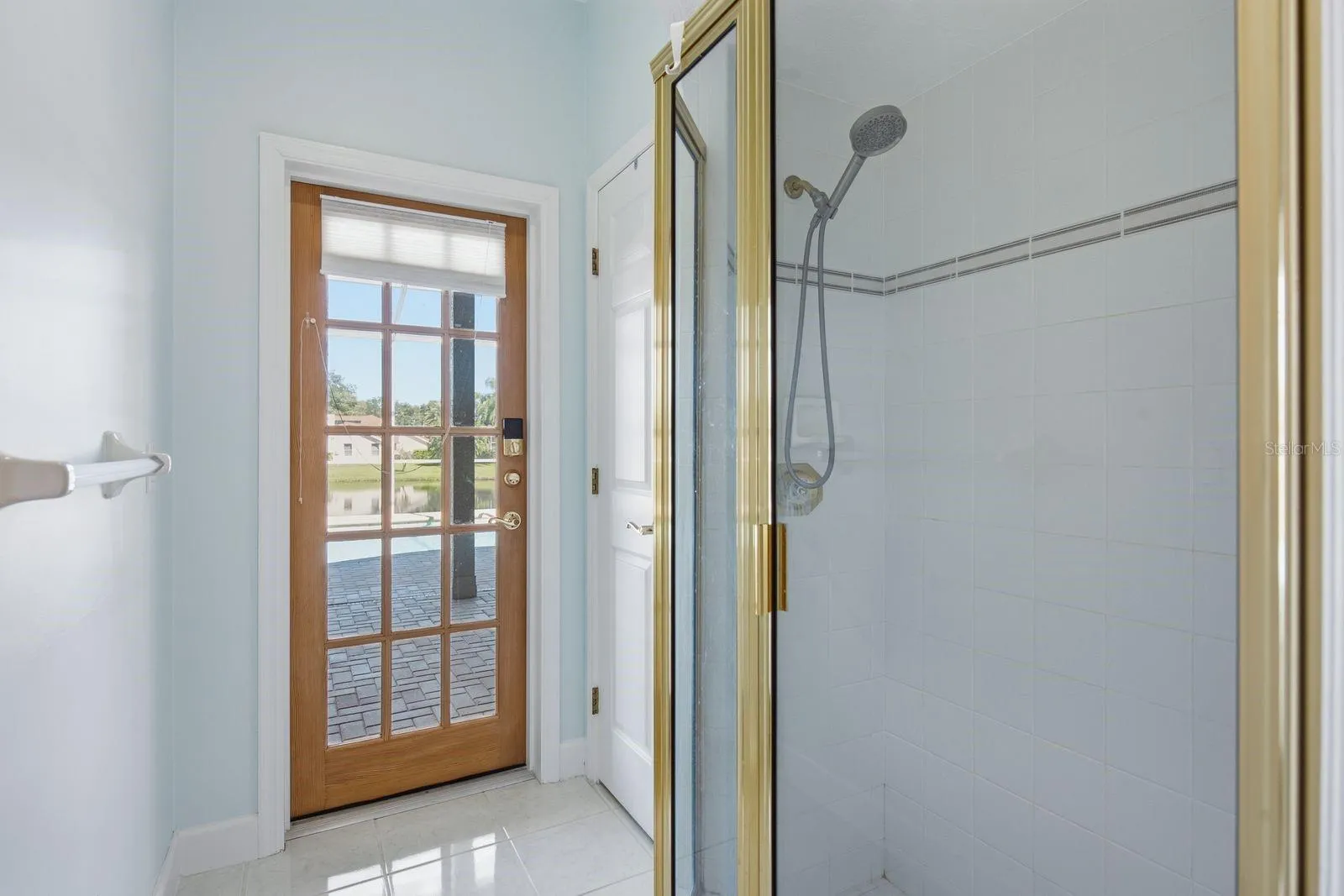 Shower and door to Lanai