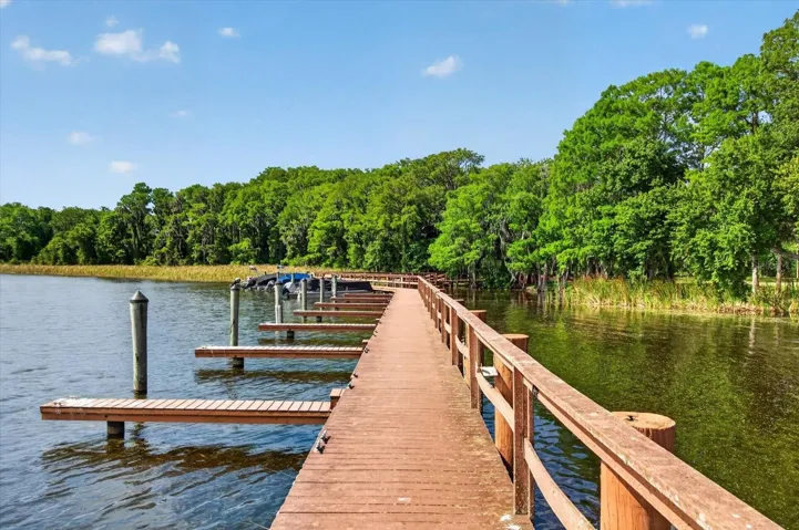 Presidents Landing Marina, Slips can be leased for less than $100 per month