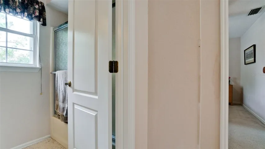 Hall bathroom just off of bedrooms