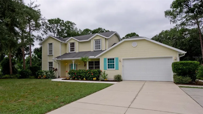 Extended driveway w/2 car garage