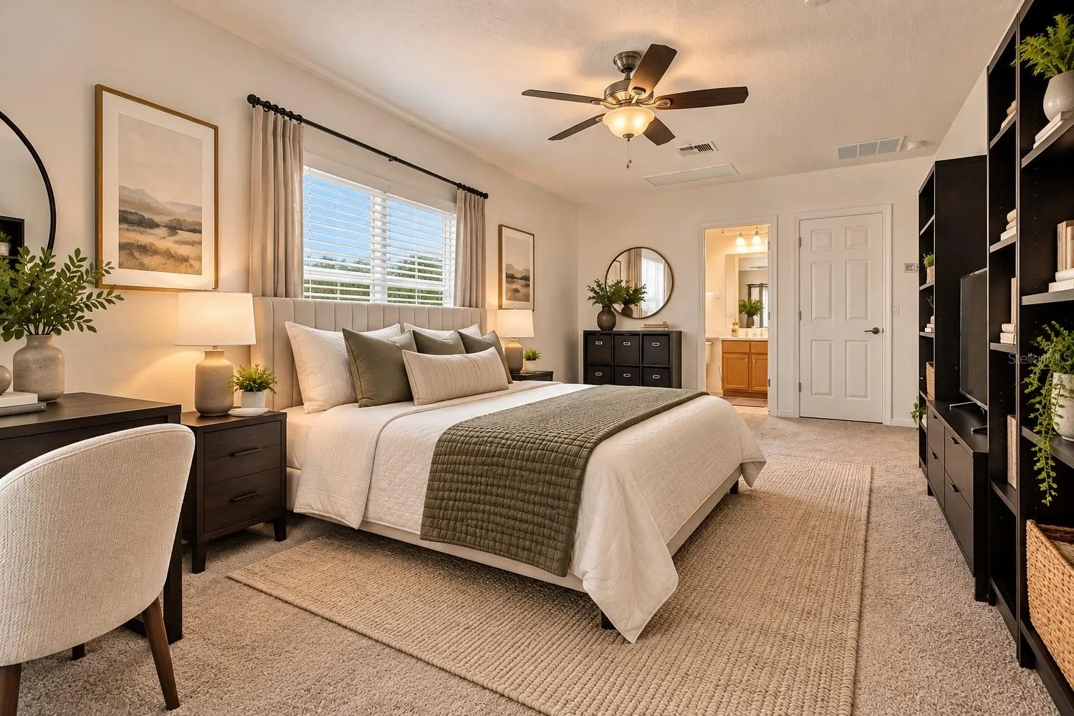 Loft/bedroom
