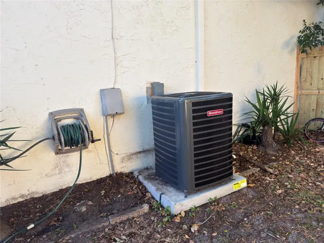 AC