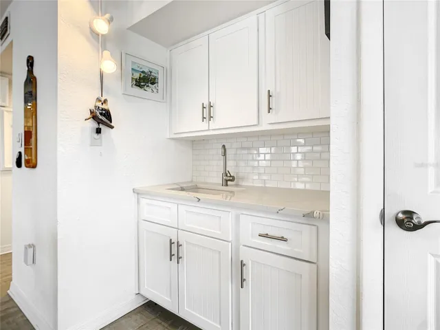 Wet Bar