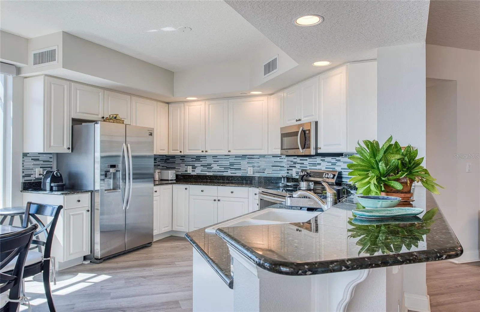 Kitchen is also open