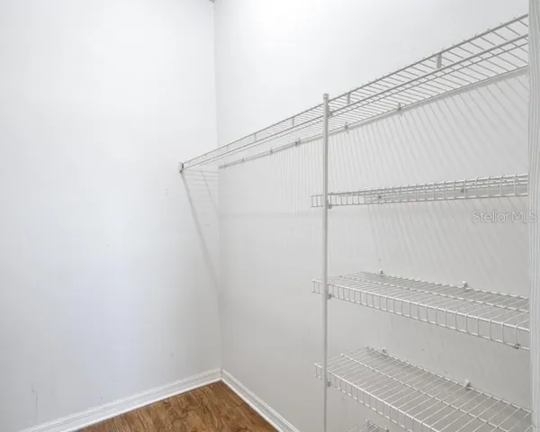 walk in closet