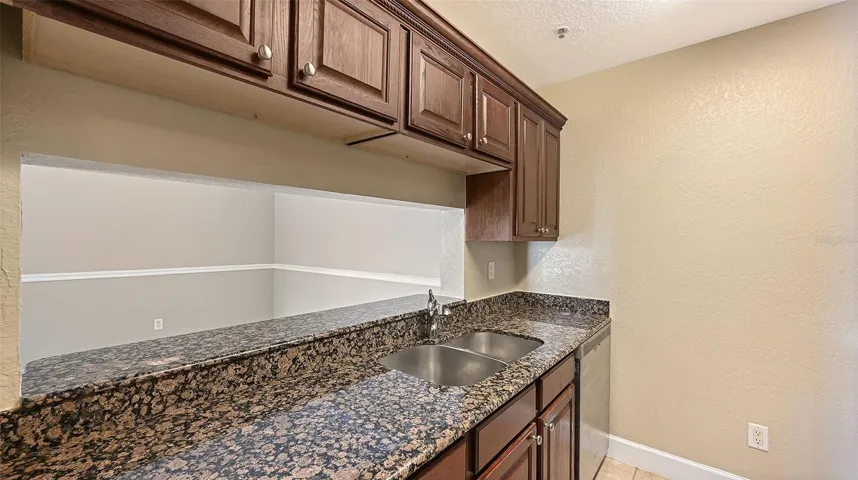 Kitchen Sink, Breakfast Bar,