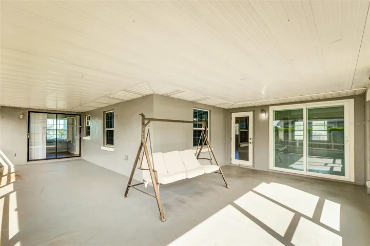 Rear Screened Patio