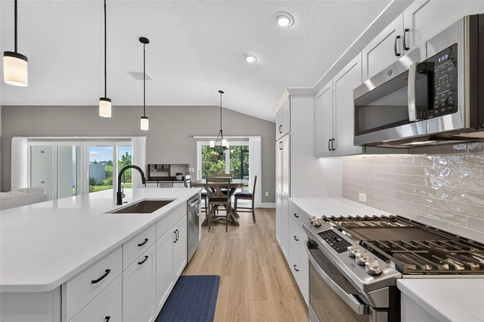 Kitchen and Dinette
