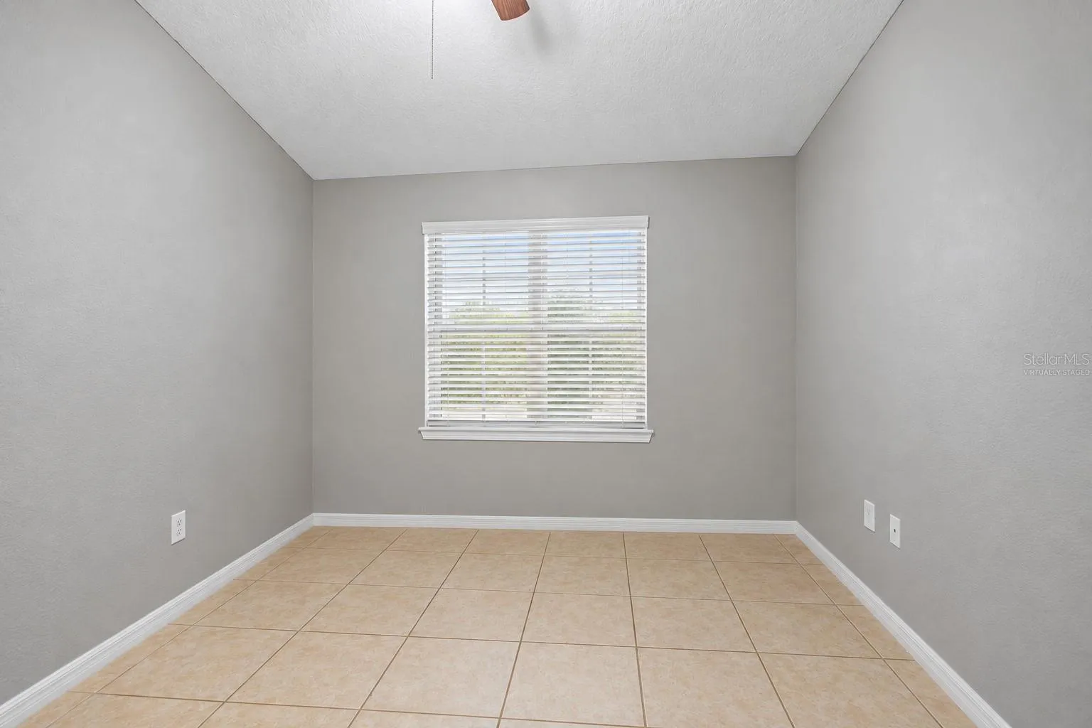 4TH BEDROOM- VIRTUALLY STAGED