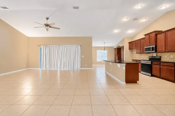 MAIN AND KITCHEN- VIRTUALLY STAGED
