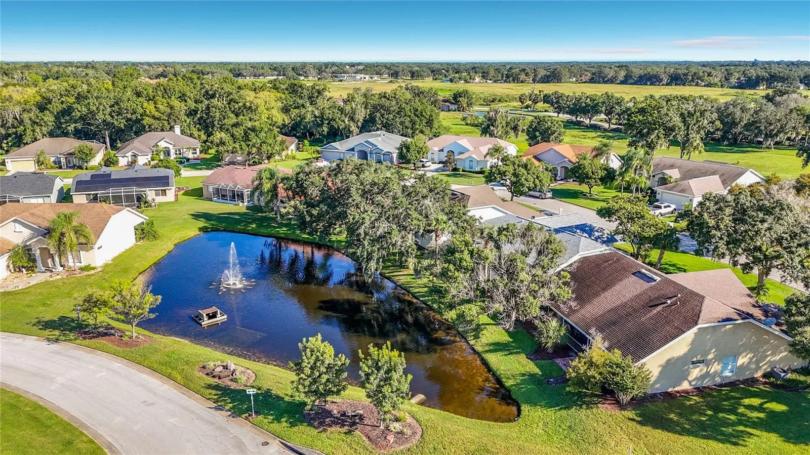 Pond Views with No Rear Neighbors