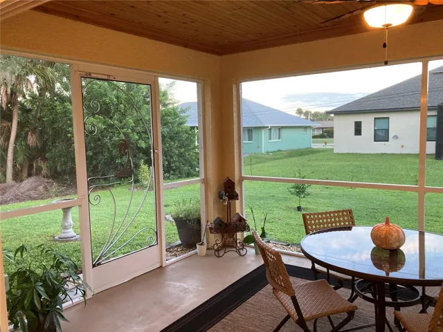 Screened-in lanai #1