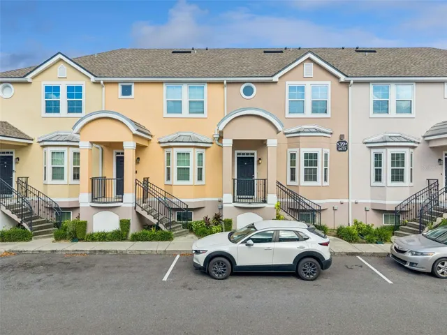 Welcome to 6673 Time Square Avenue #103 in the gated Hamptons at MetroWest.