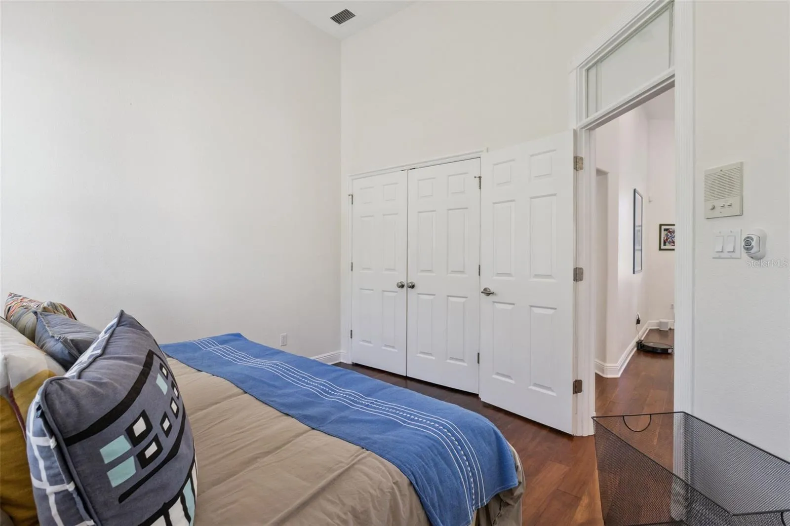 Bedroom 2 - View 2.