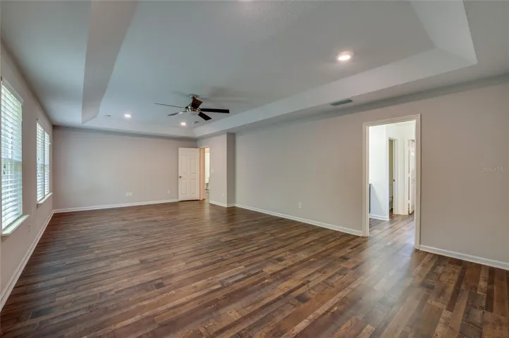 Primary suite