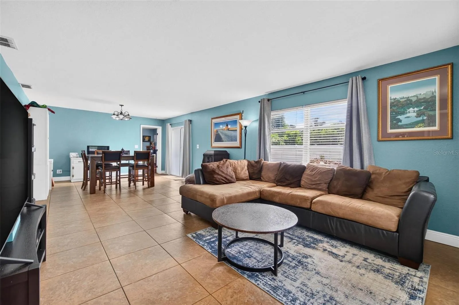 Family Room/Den