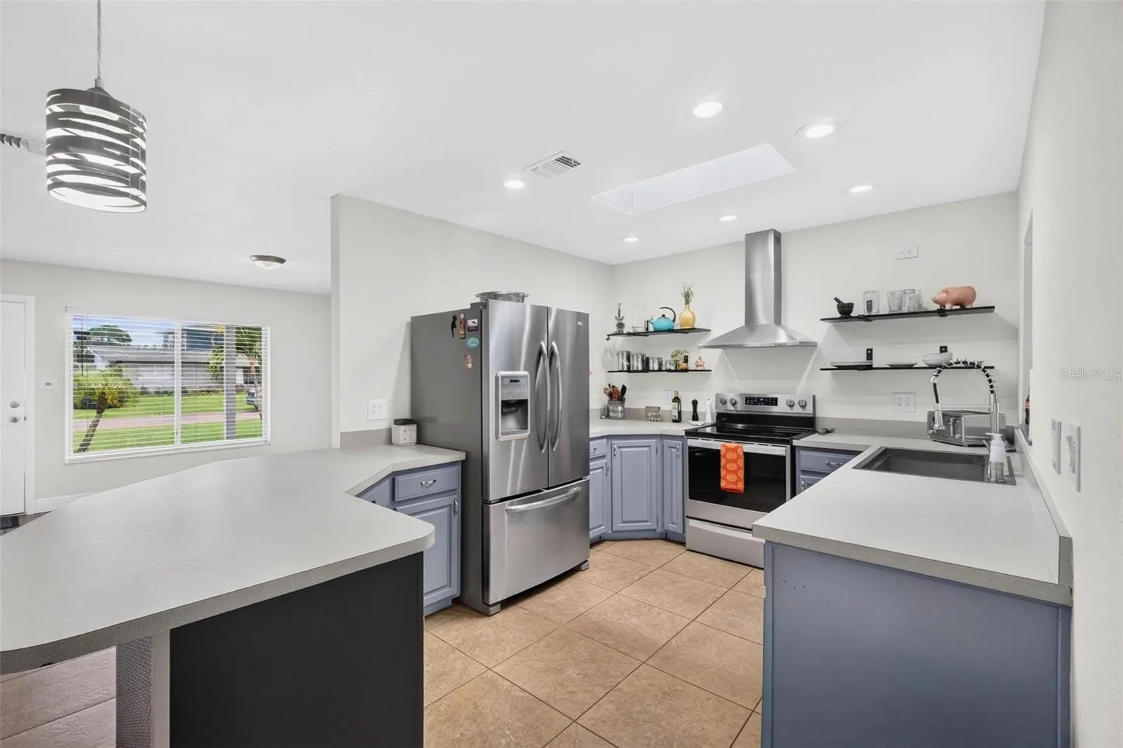 Large Open Kitchen