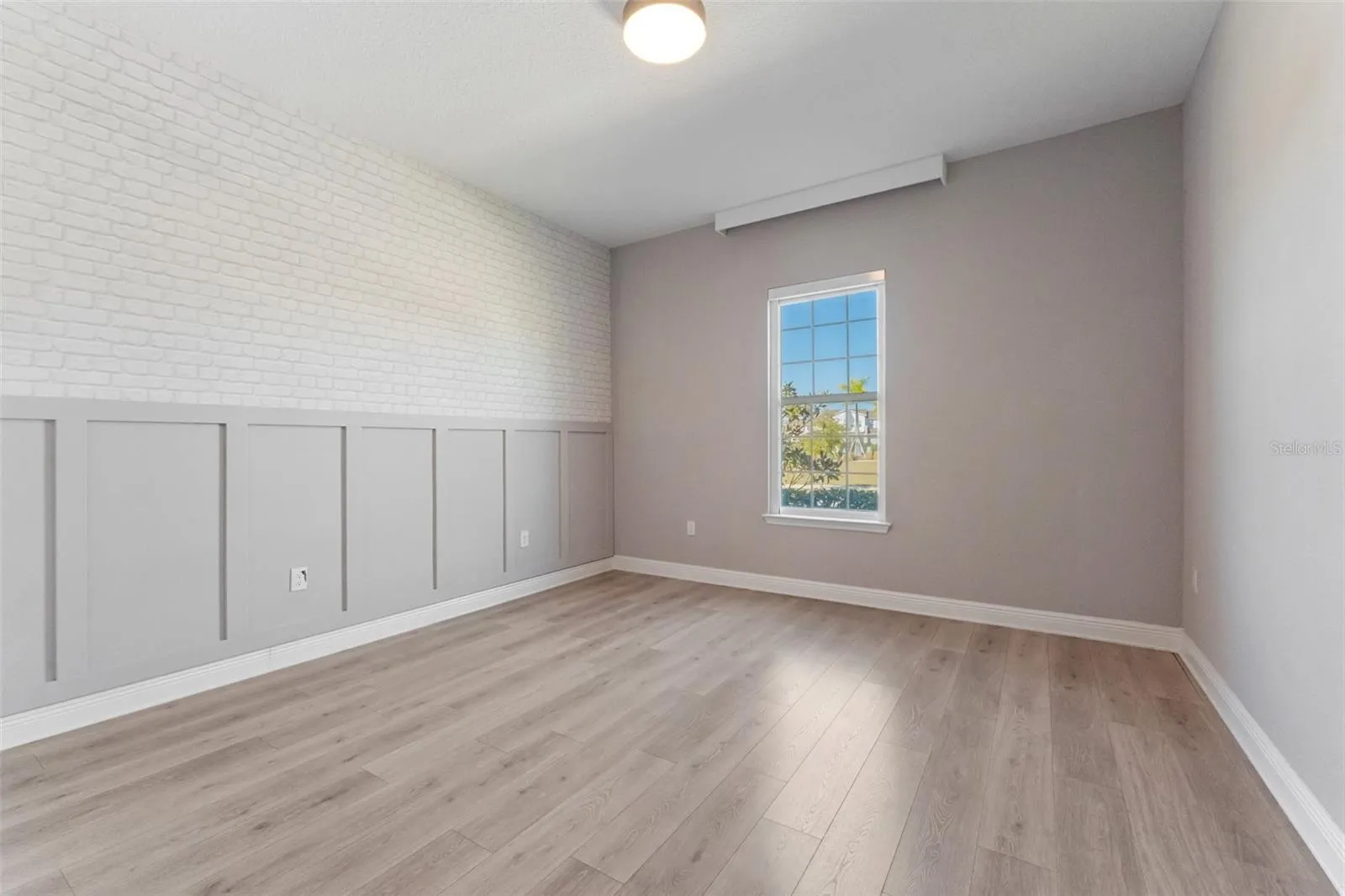 Bright fourth bedroom ready to make your own.