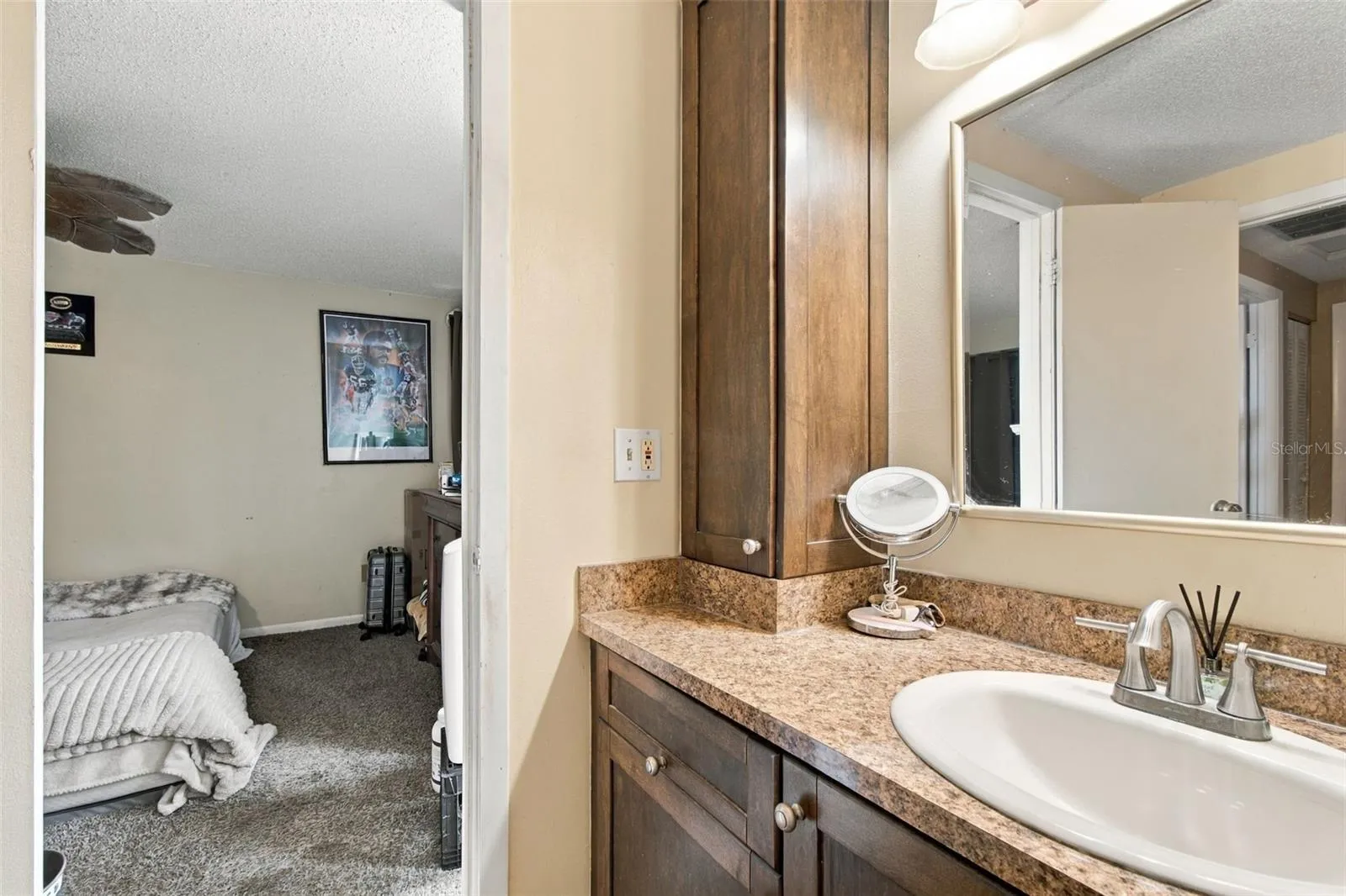 Bath #2 w/ view of BR 2