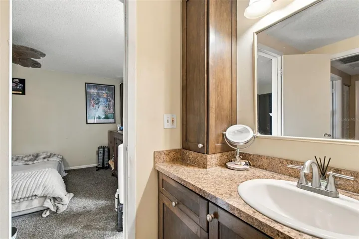 Bath #2 w/ view of BR 2