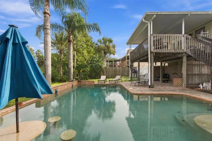 In pool seating area
